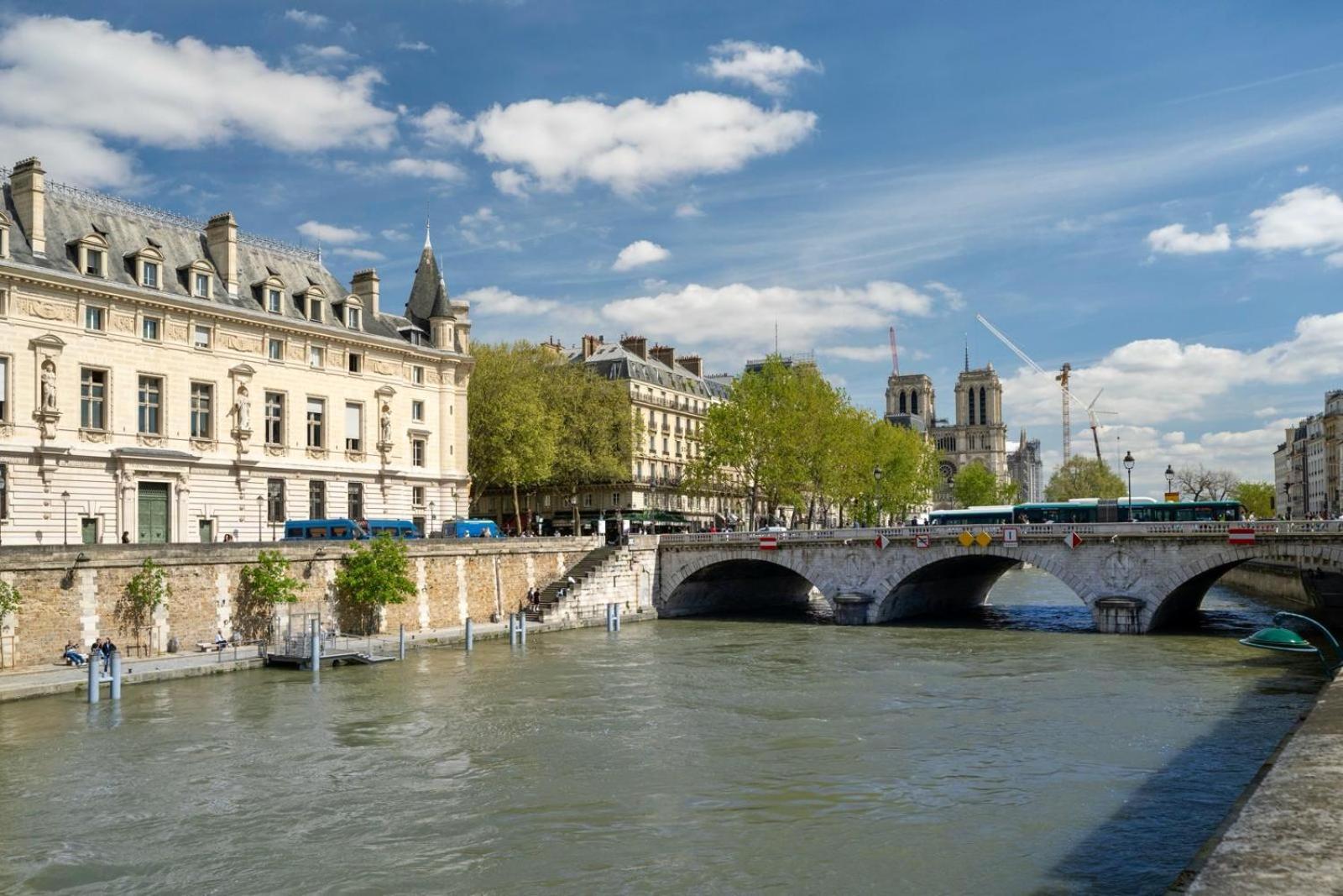 Appartement Cosy A 9 Min A Pied De La Cathedrale Notre Dame Paris Ngoại thất bức ảnh